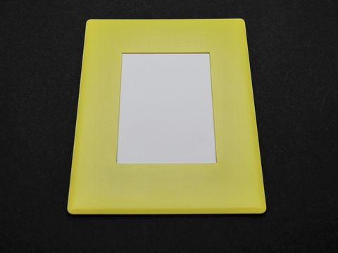 Bilderrahmen magnetisch 7 x 5,5 cm - gelb - fr 4 x 3 cm Bilder - Gravur mglich