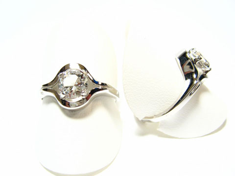 Silber Ring rhodiniert -Stein- in weiß gefasst