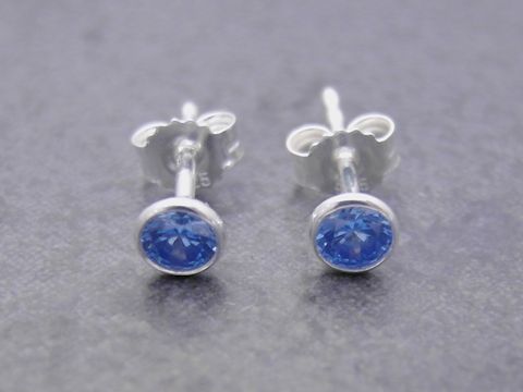 Ohrringe Kreis - Sterling Silber - ansprechend - Zirkonia - hellblau