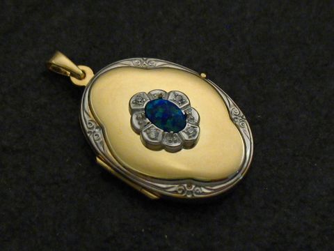 Opal syn. blau - Medaillon Cabochon Gold 333 bicolor