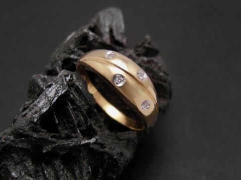 Gold Ring - wundervoll - Gold 585 - Diamant - Gr. 55