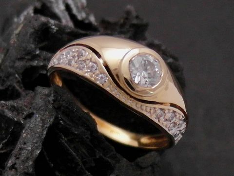 Gold Ring - entzckend - Gold 750 bicolor - Zirkonia - Goldring - Gr. 53