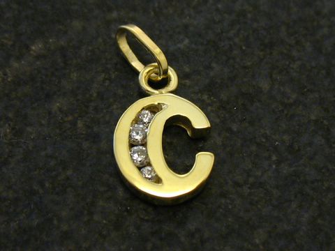C Buchstaben Initialen Anhnger Gold mit Zirkonia