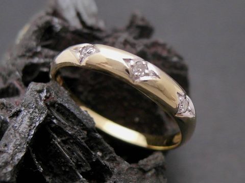 Gold Ring - zeitlos - Gold 333 bicolor - Diamant - Goldring - Gr. 55,5