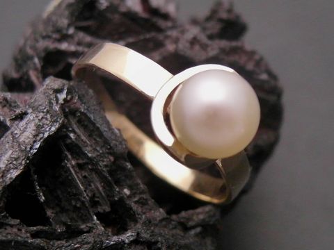 Gold Perlen Ring - edel - Gr. 53 - Zuchtperle 6,6 mm - Gold 333 - Goldring