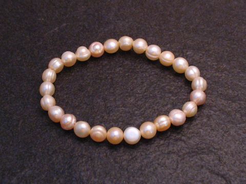 Perlenarmband 6,7 mm - Rosa - Gummizug 17 cm