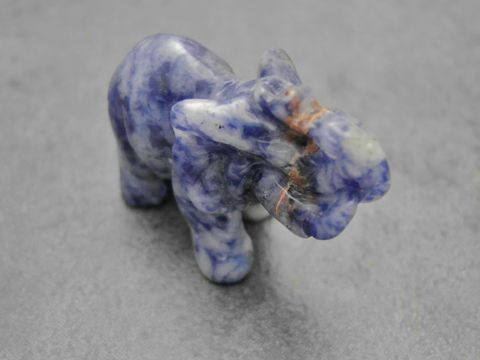 Elefant - plastisch - Achat - blau-grau stehend - Steinfigur - Glcksbringer