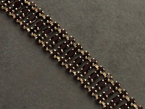 Strass Armband - GRANATROT - 18 cm - goldfarben - elegant