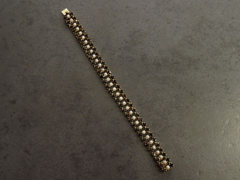 Strass Armband - aufregend - GRANATROT-WEI - 17 cm - goldfarben
