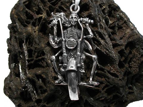 Skelett - Skelet auf Motorrad Bike - Silber Anhnger