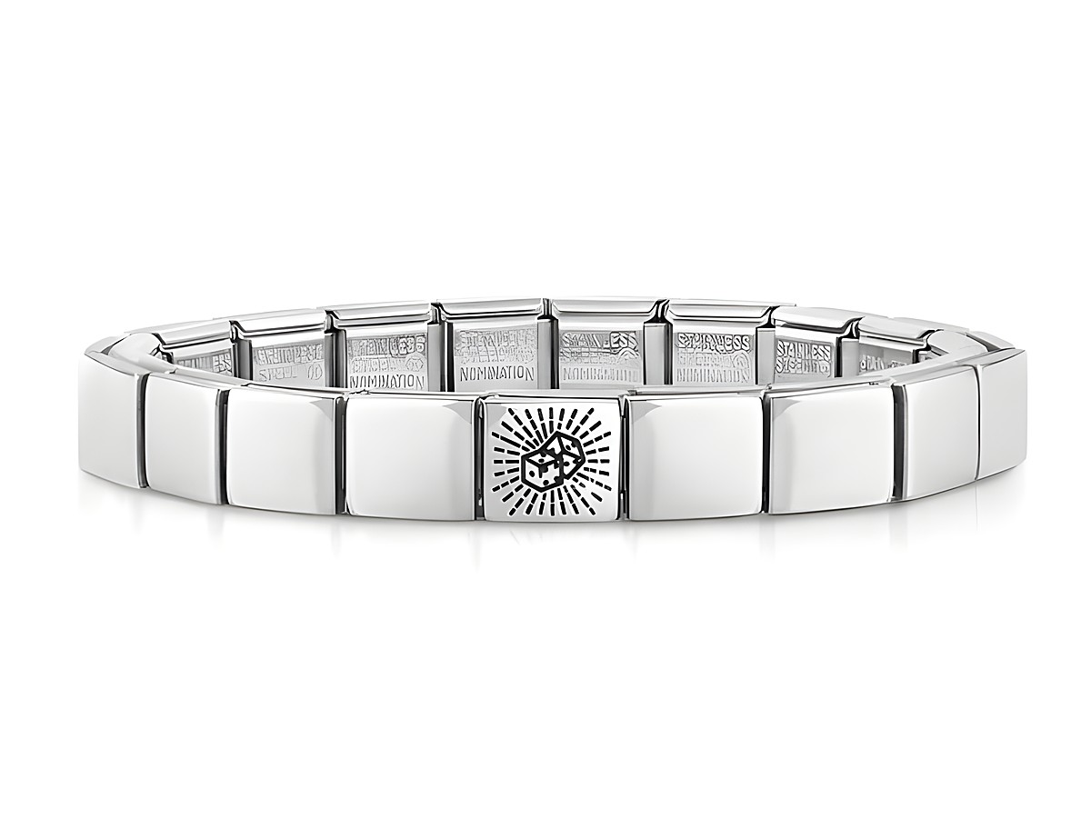 Nomination 239101 43 GLAM Armband aus Edelstahl mit Würfelform und einem auffälligen, stilisierten Motiv in der Mitte, elegant und modisch, ideal für den täglichen Gebrauch.