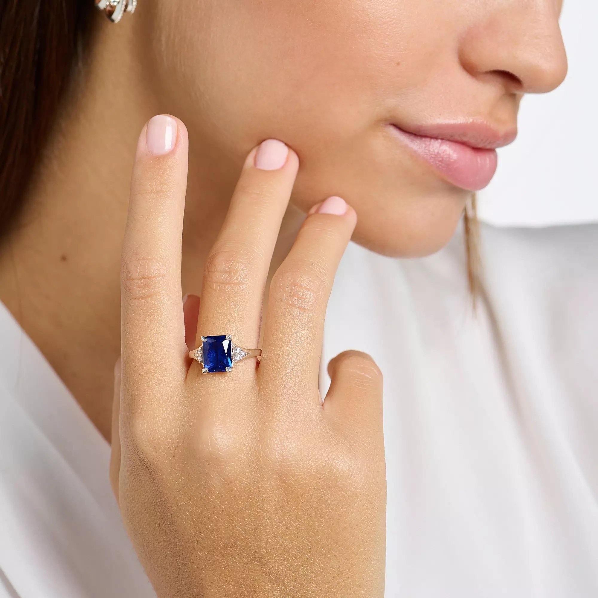 Thomas Sabo Ring mit blauen und weißen Steinen Silber – Zirkonia – 1 mm hoch – Ansicht 2