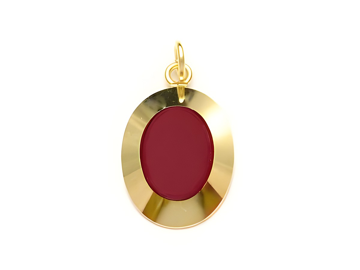 Ovaler Anhänger mit Doublé Gold Auflage und Karneol, Hersteller Juwelier Harnisch, elegantes Design, ideal für persönliche Schmuckkollektionen oder als Geschenk.