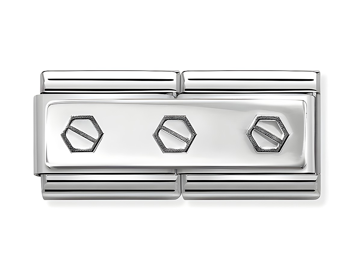 Sechskantschraube aus Sterling Silber und Edelstahl mit drei metallischen Sechskantmotiven auf einem glänzenden, rechteckigen Grundelement, stilvoll und modern gestaltet.