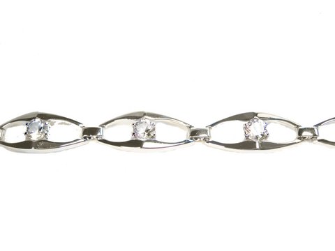Rhodiniertes Silber Armband 19cm x 12mm mit Bergkristall von Juwelier Harnisch, alt, elegant designt mit funkelnden Kristallen in einer Reihenanordnung.