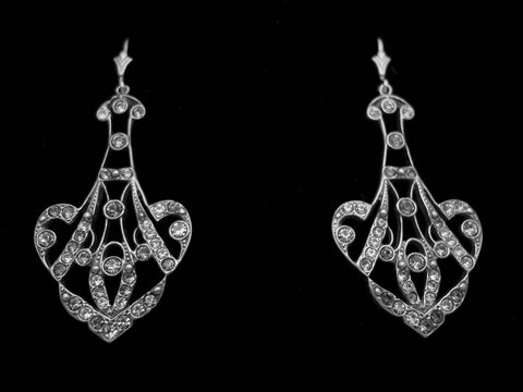 36780-0 Silber Ohrring nostalgisch elegant mit Zirkonia geschwärzt Hersteller Juwelier Harnisch Ohrhänger mit Stein in filigranem Design. Ideal für festliche Anlässe.