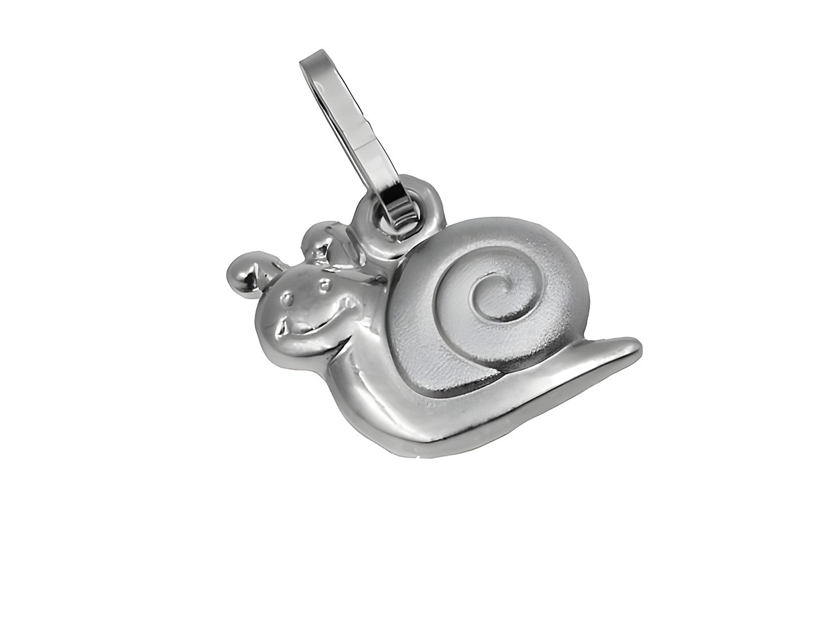 Anhänger in Form einer lustigen Schnecke aus 925 Sterling Silber, teilmattiert und rhodiniert, ideal für Kinder, hergestellt von Juwelier Harnisch.