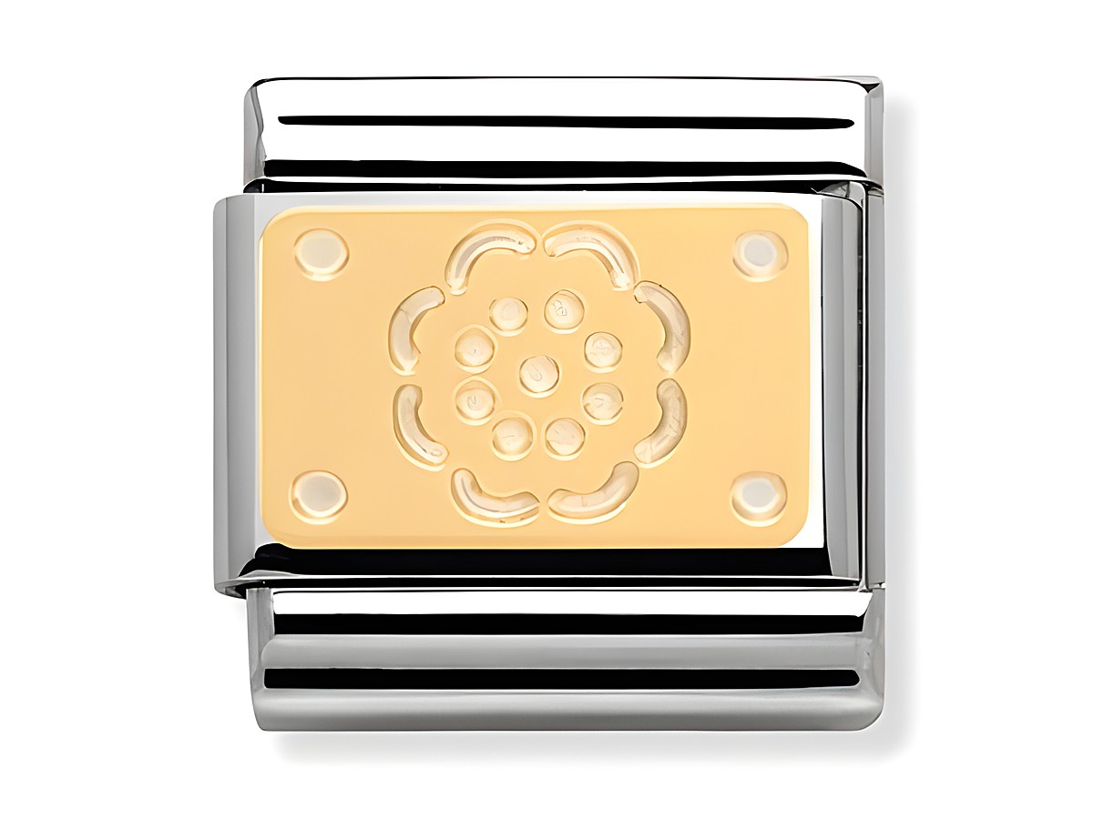 Nomination Classic Gold Flower Blume 030158 06, Hersteller Nomination, zeigt ein elegant gestaltetes goldfarbenes Blütendesign auf einem silbernen Trägermaterial.