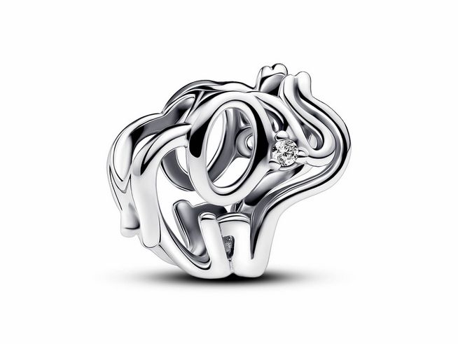 Offen gearbeitetes Elefanten Charm von Pandora aus Sterling Silber mit klarem Zirkonia Stein, detailreiche Gestaltung und glänzende Oberfläche, ideal für individuelle Schmuckstücke.