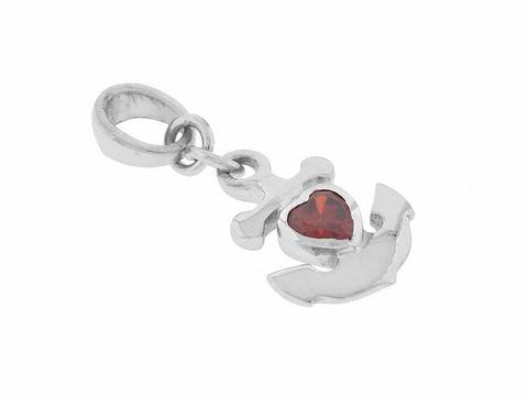 Silber Anhänger mit einem Motiv aus Glaube, Liebe, Hoffnung, rhodiniert, verziert mit einem roten Zirkonia, hergestellt von Juwelier Harnisch, ideal als Schmuckstück für besondere Anlässe.