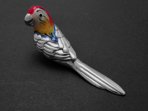 Silber Figur eines bunten Papageis aus Echtsilber mit farbiger Emaille. Hergestellt von Juwelier Harnisch, ideal als dekoratives Tiermotiv für Sammler.