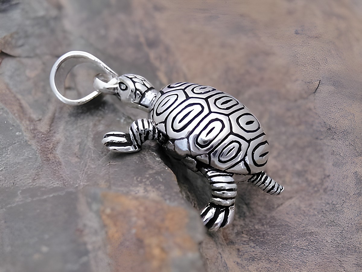 Silber Anhänger - Schildkröte - beweglich - tierisch, Hersteller: Juwelier Harnisch, detailreiche Gestaltung mit feinen Mustern, ideal für Tierliebhaber. – Ansicht 2