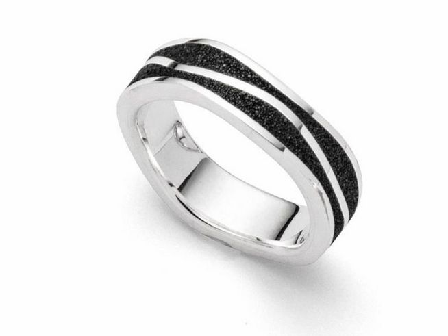 DUR Lavasand Ring Wellen R5219.54 aus Sterling Silber in Größe 54 mit schwarz strukturiertem Lavasand und zwei silbernen Linien, modernes und stilvolles Design.