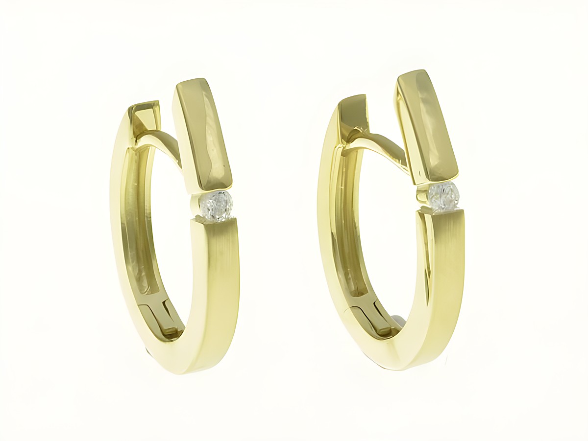 Creolen aus 1,7 cm Sterling Silber mit Gelbgold Vergoldung, verziert mit Zirkonia, Durchmesser 2,1 mm, Hersteller Juwelier Harnisch, elegante Ohrringe bis 25 mm.