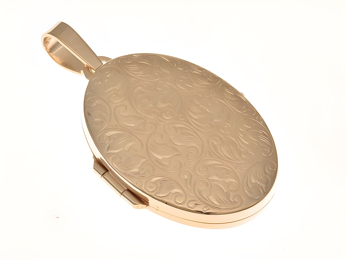 Ovales Medaillon mit feinem Diamantschliff, gefertigt aus roségold vergoldetem Sterling Silber, reizendes Design von Juwelier Harnisch. Ideal als persönliches Schmuckstück.