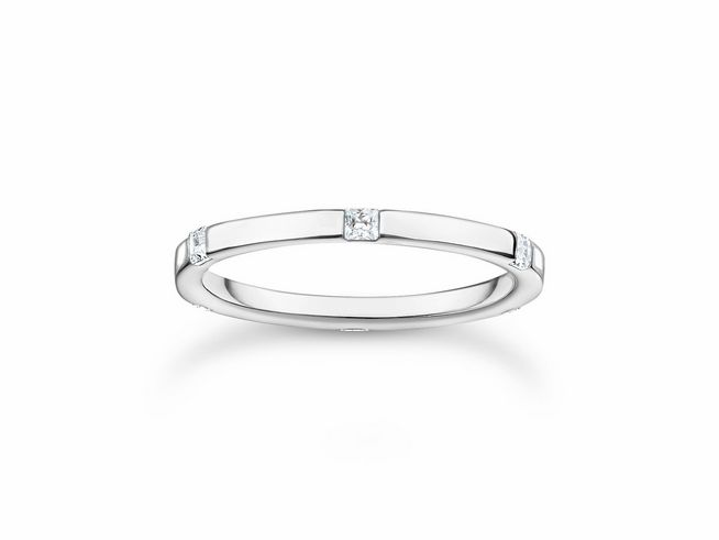 Thomas Sabo Ring TR2396-051-14-52 aus Sterling Silber mit Zirkonia, elegante schmale Form in Größe 52, zeitloses Design, ideal für jeden Anlass.