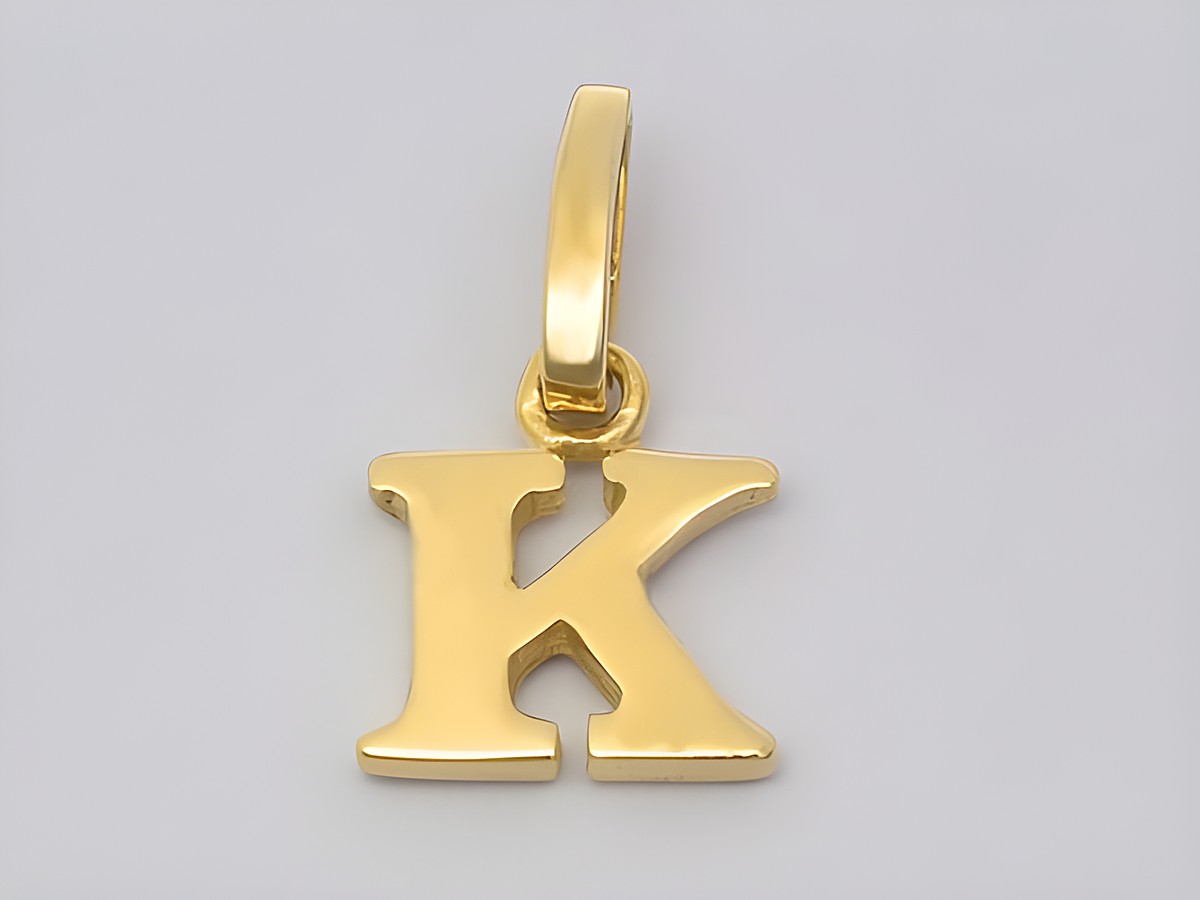 Goldener Buchstabenanhänger Buchstabe K in 585er Gold, Hersteller Juwelier Harnisch, elegantes Design für individuellen Schmuck.