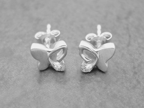 Ohrringe Schmetterling aus Sterling Silber niedlich gestaltet mit Zirkonia in weiß, Hersteller Juwelier Harnisch, ideal für jeden Anlass.