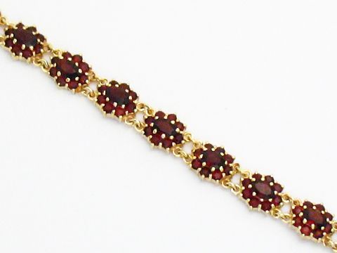 Granat Armband 18,5 cm aus vergoldetem Silber mit edlen Granatsteinen, hergestellt von Juwelier Harnisch, ideal für eleganten Schmuck.