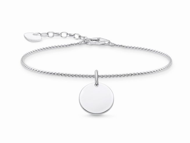 Silbernes Armband von Thomas Sabo mit einem runden, gravurfähigen Anhänger, verstellbar von 16 bis 19 cm, feines Gliederdesign, ideal für persönliche Gravuren.