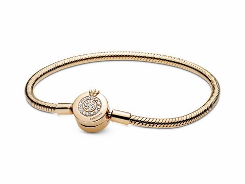 Pandora Armband mit Pavé Verschluss aus Silber und Gelbgold, 21 cm, elegantes Design mit funkelnden Steinen, ideal für individuelle Charms und personalisierte Styles.