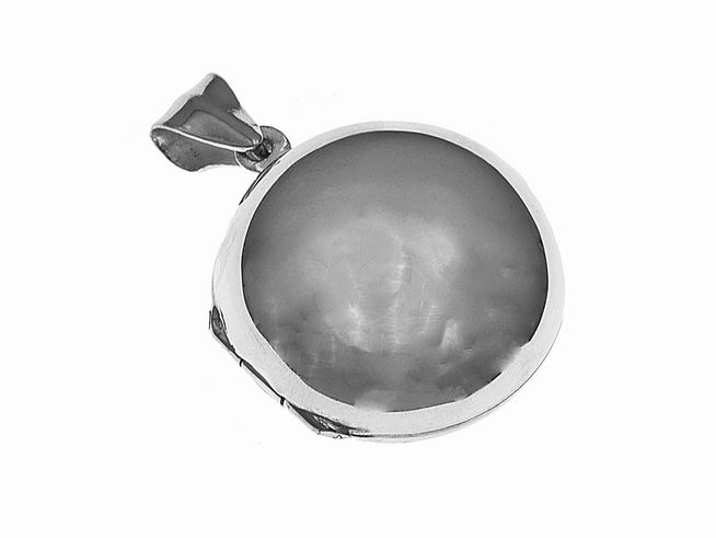 Silber Medaillon rund bauchig poliert, Hersteller Juwelier Harnisch, elegantes Design mit viel Platz für Gravuren, ideal als persönliches Schmuckstück oder Geschenk.