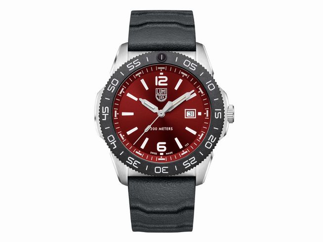 Luminox Sea XS.3135 Herren Armbanduhr mit rotem Ziffernblatt und schwarzem Armband, wasserdicht bis 200 Meter, Edelstahlgehäuse und Datumanzeige.
