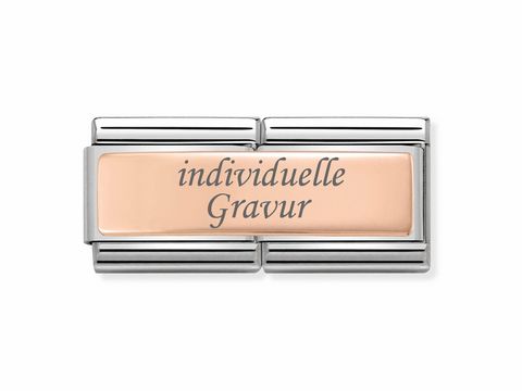 Der Composable DOUBLE Classic von Nomination ist ein modulares Schmuckelement mit einer eleganten Gravurfläche in Roségold und silbernen Details, ideal für individuelle Gestaltung.