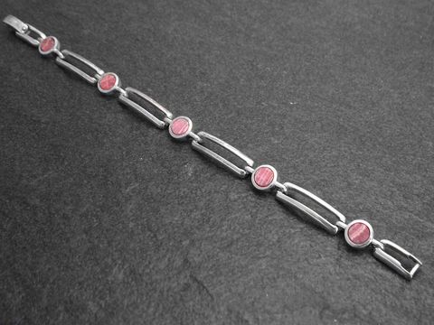 33690-0 Silberarmband modern 18,5 cm Anker mit Rhodochrosit in ovalen Fächern, Herstellungsmarke Juwelier Harnisch, dekoratives Design mit Stein.