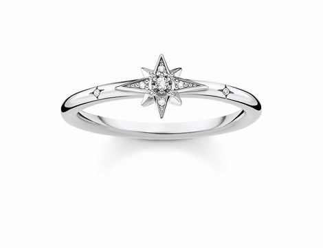 Ring von Thomas Sabo TR2317-051-14-56 in Größe 56 aus Silber mit klaren Zirkonia, präsentiert ein elegantes Design mit einem sternförmigen Motiv in der Mitte.