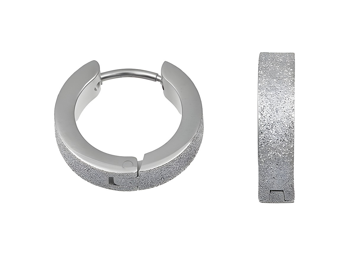 Edelstahl Creolen 1,6 cm eismattiert von Juwelier Harnisch, elegant und modern, in runder Form mit strukturierter Oberfläche, ideal für jeden Anlass.