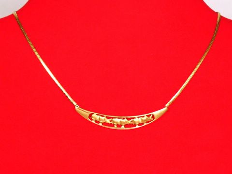 Collier Goldkette 333 mit Mittelteil Nashorn in elegantem Design, 43 cm lang, hergestellt von Juwelier Harnisch, ideal für tierliebende Schmuckliebhaber.