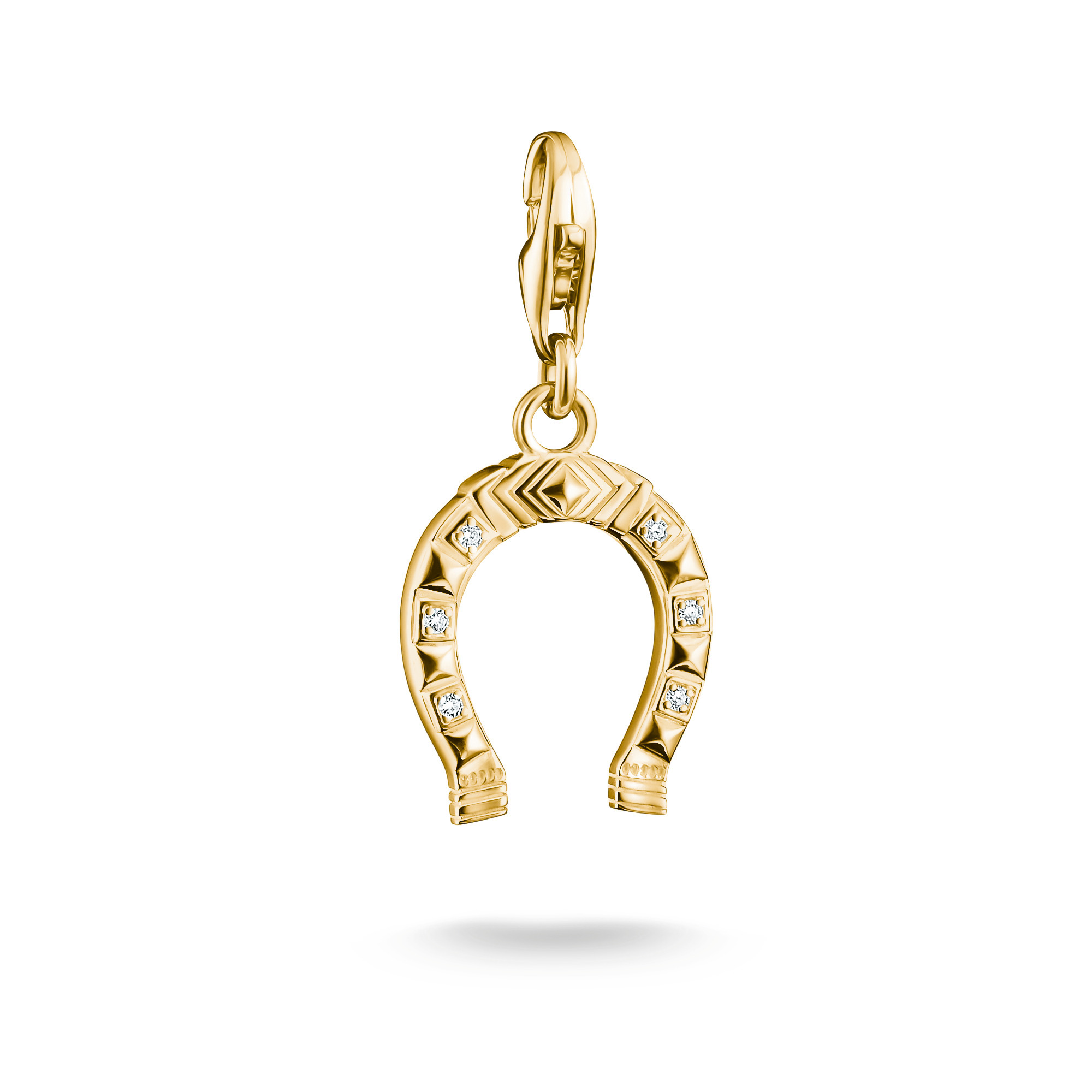Charm in Form eines Hufeisens aus 18k Gelbgold Vergoldung mit eingefassten Zirkonia, hochwertig verarbeitet, ideal für eine besondere Schmuckkollektion von Thomas Sabo.