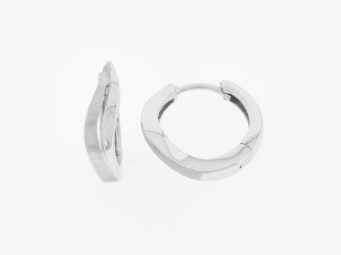 Silber Creolen in Wellenform, rhodiniert, Durchmesser 1,4 cm, hergestellt von Juwelier Harnisch, ideal für eleganten Schmuck, bis 15 mm.