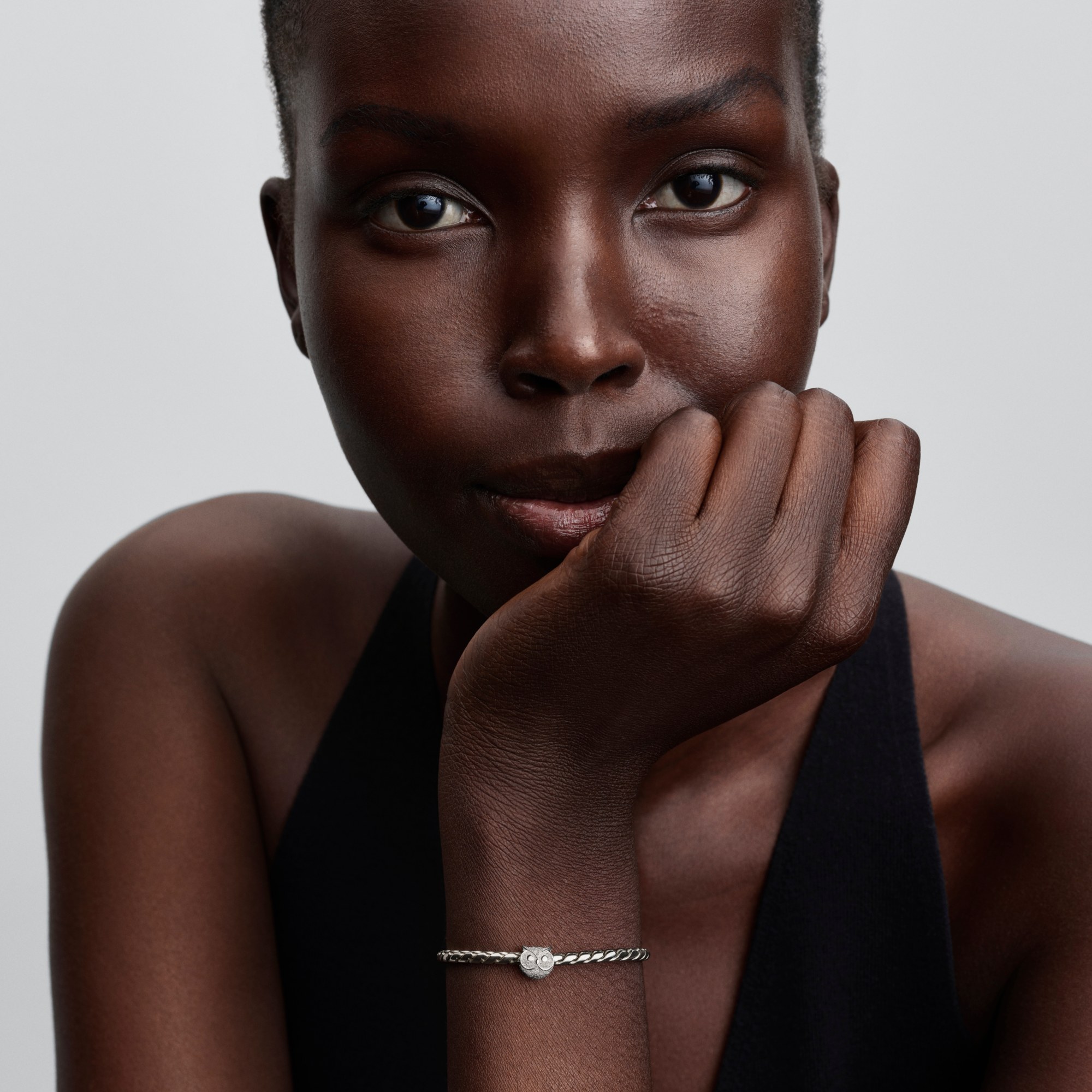 Pandora Strukturierte Eule Mini - Charm - Silber – Ansicht 5