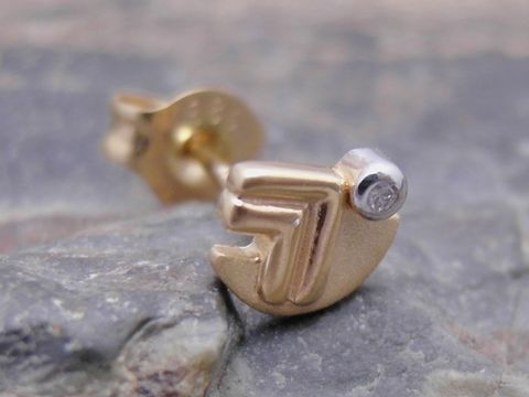 Halbkreis Ohrstecker unisex aus Gold 585 bicolor mit einem Diamanten, entworfen vom Juwelier Harnisch, Einzelohrringe, 1 Stück.