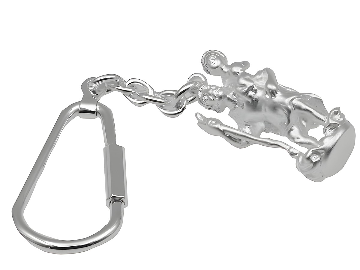 Schlüsselanhänger mit der Figur des Heiligen Christophorus aus Sterling Silber, ideal als Geschenkidee. Hersteller Juwelier Harnisch, echt Silber.