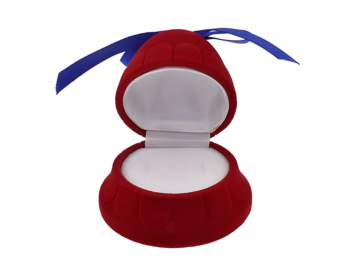 Geschenkschachtel in rot mit Glöckchen, 6 cm, Hersteller: Juwelier Harnisch, ideal für Weihnachten, die Box hat eine samtige Oberfläche und einen blauen Satinbandverschluss. – Ansicht 2