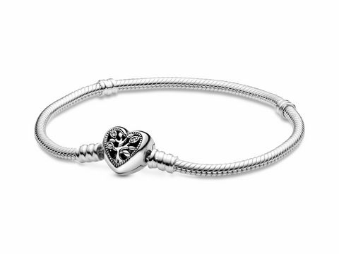 Pandora Silber Armband 598827C01-21 aus Zirkonia und Emaille mit einem liebevoll gestalteten Herzen als Charm, schlichtes elegantes Design, 21 cm lang.