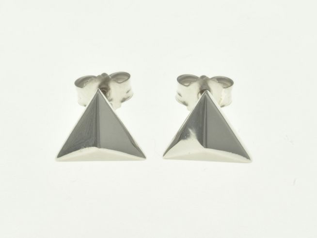 Dreieck Ohrstecker aus rhodiniertem Sterling Silber ohne Stein vom Hersteller Juwelier Harnisch, elegant und modern in Form und Design.